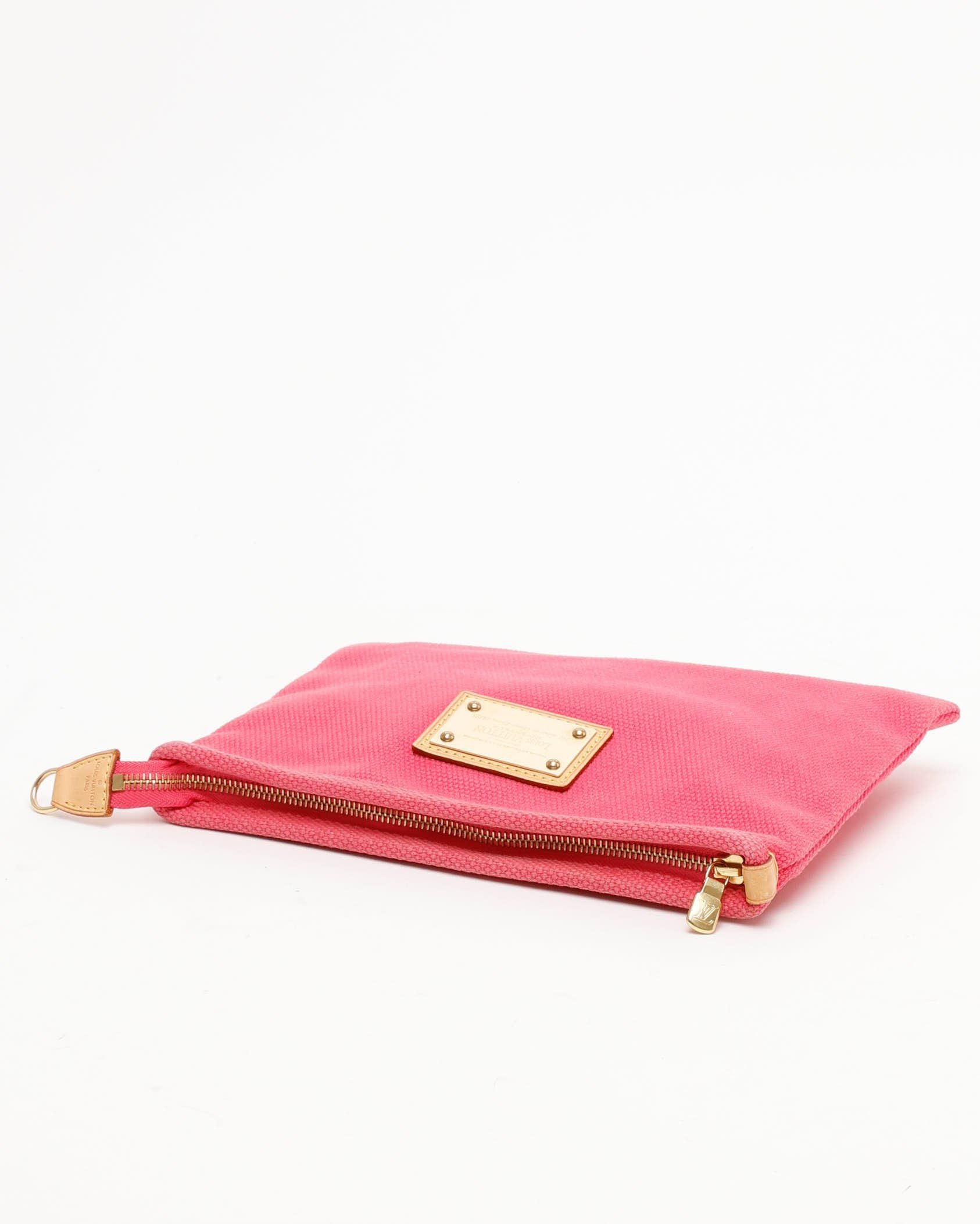 Louis Vuitton Antigua Pochette GM