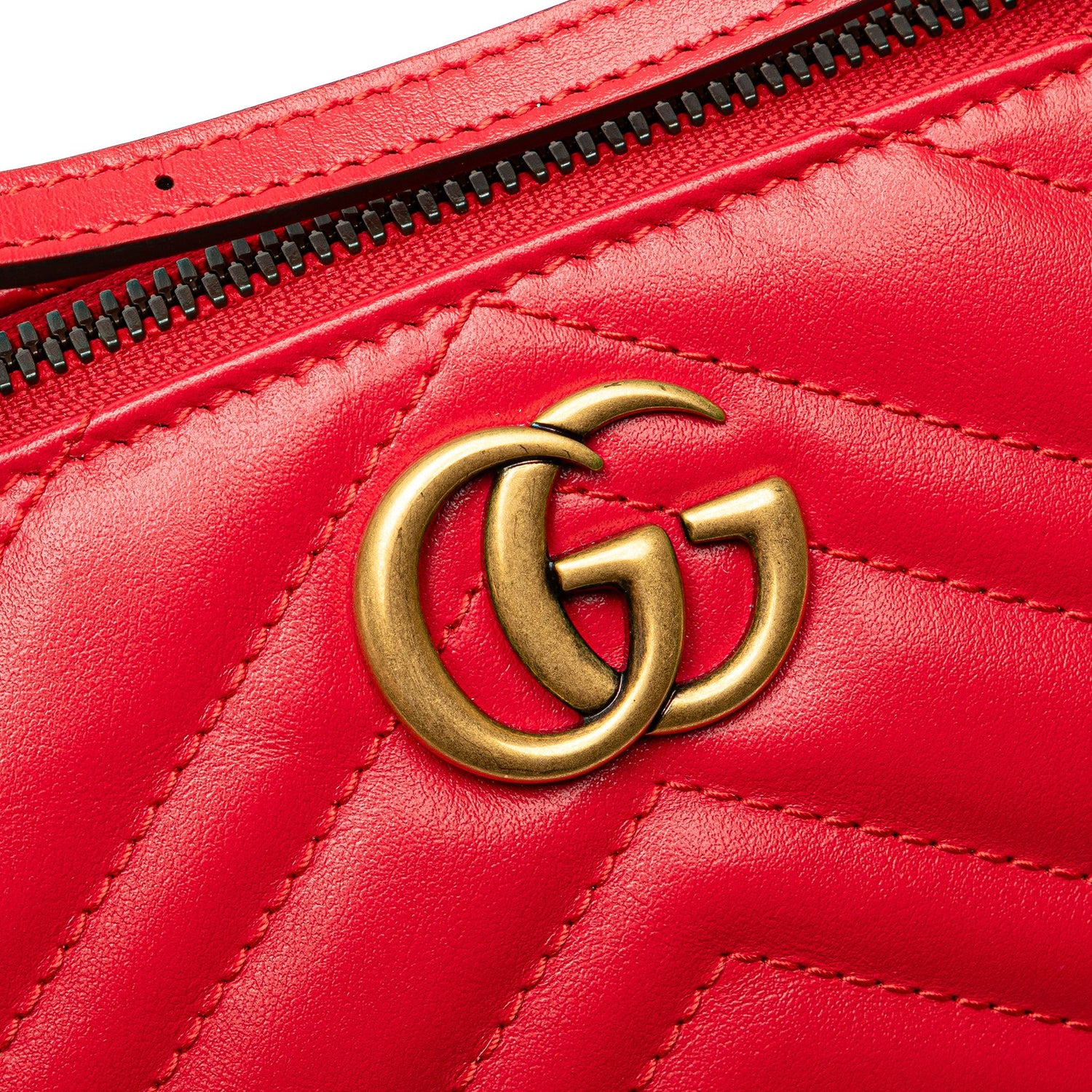 Gucci GG Marmont Matelasse Leather Shoulder Bag Red