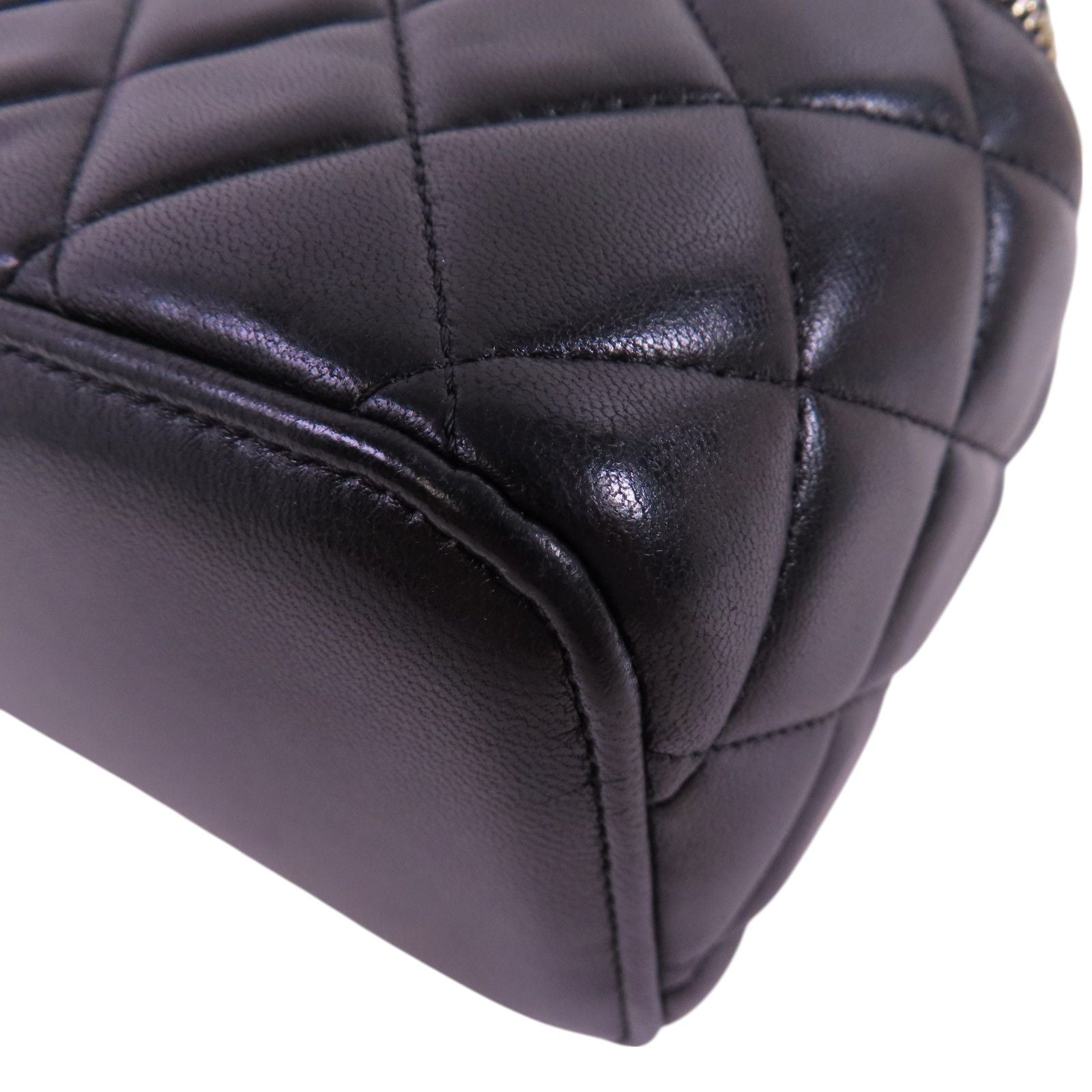 Chanel Black Sheepskin Leather Vanity Case Hand-handed Shoulder Bag 2way Shoulder Bag Lambskin (sheep Leather)