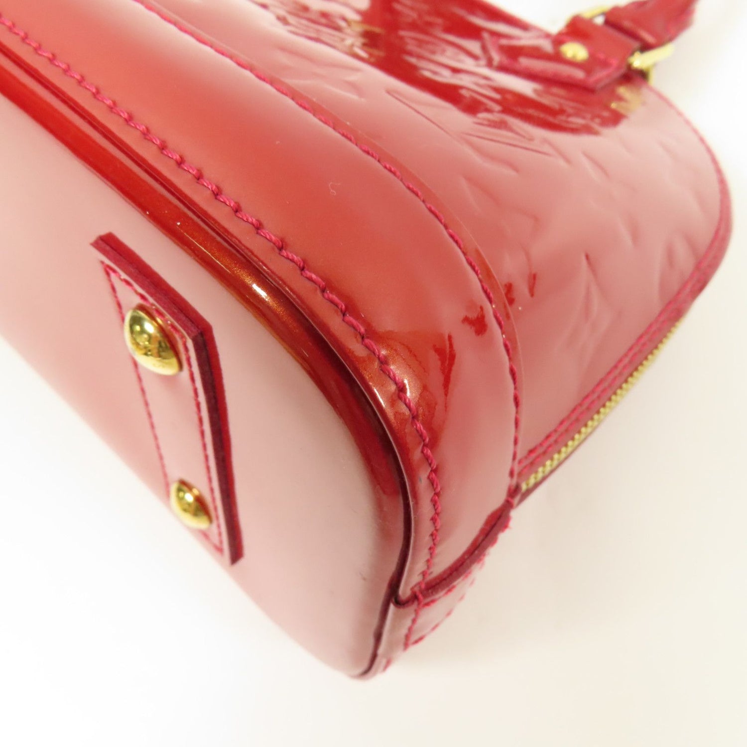 Louis Vuitton Vernis Alma Bb Gold Hand-rolled Shoulder Bag Red Red 2way Shoulder Bag M 91606