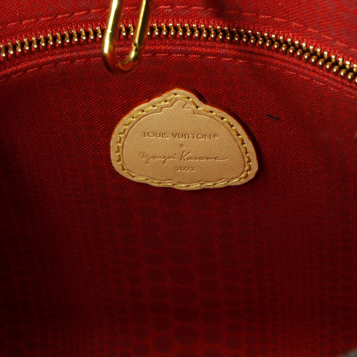 Louis Vuitton Onthego Tote Yayoi Kusama Painted Dots Monogram Canvas Pm