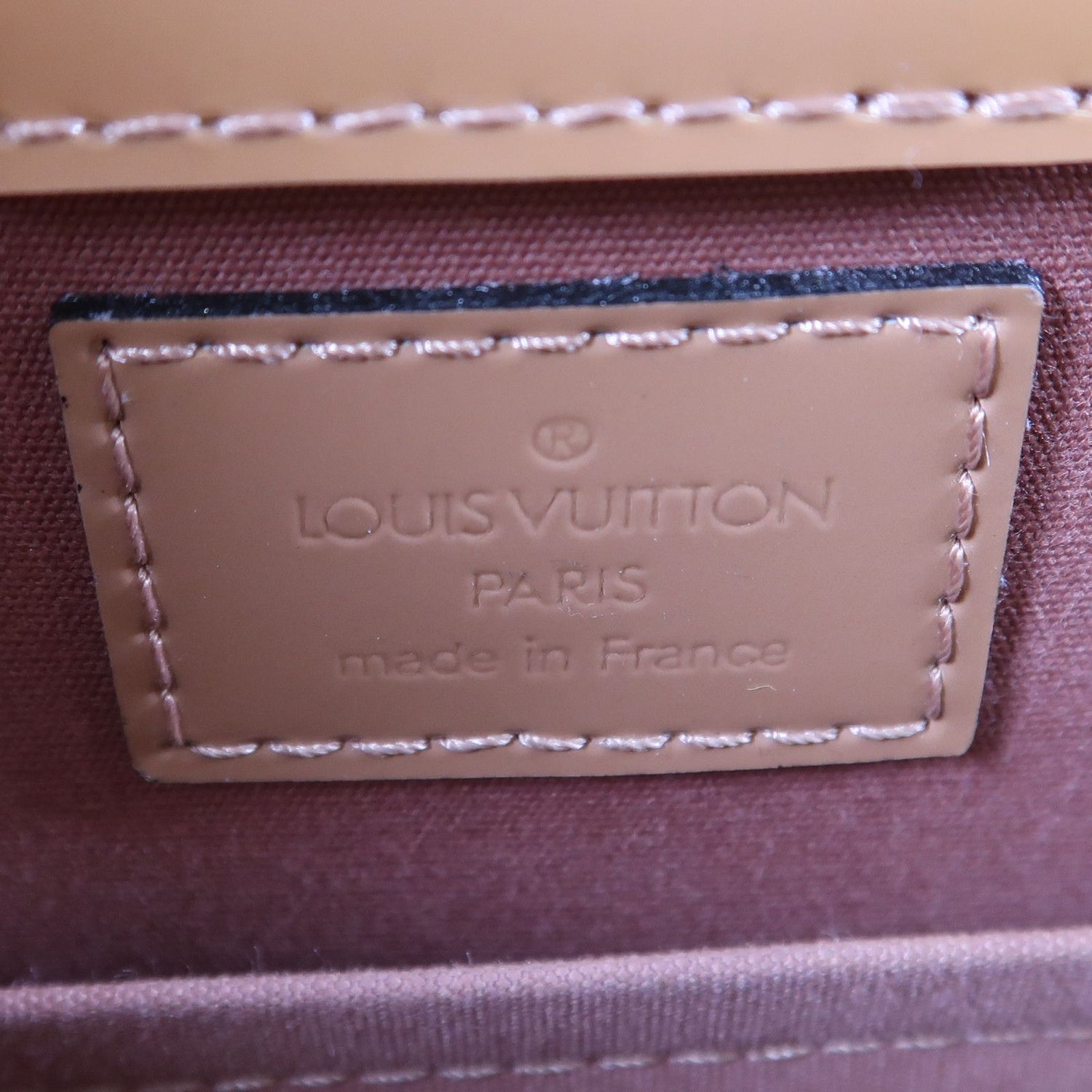 Louis Vuitton Lacquered Leather Deesse Pm Kinpaku Handmade Bag Beige Handbag M 91596