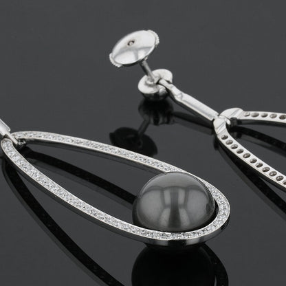 Tahitian Pearls, diamonds and gold earrings