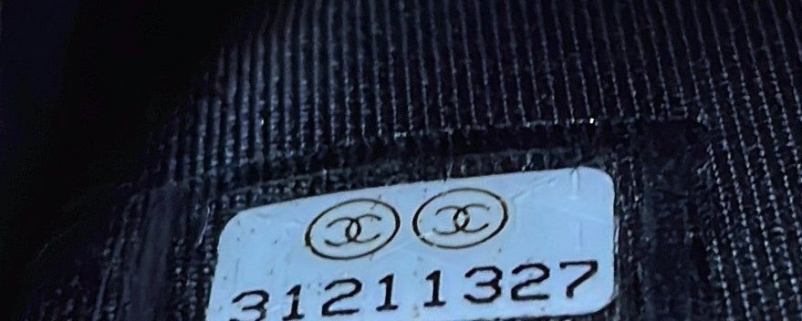 Chanel Camellia Bow Flap Card Holder With Chain Quilted Lambskin