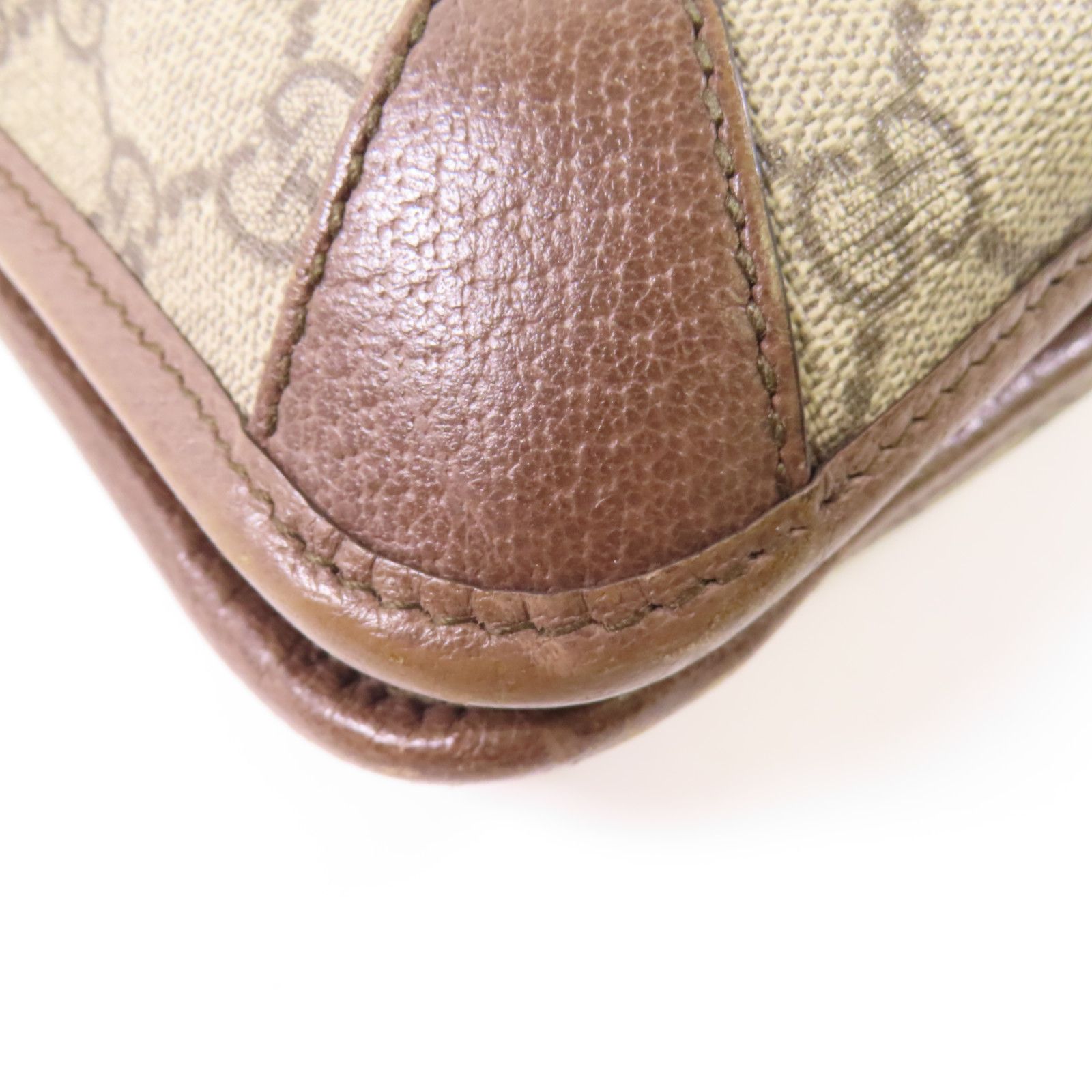 Gucci Painted Canvas Neo Vintage Medium Messenger Bag Golden Shoulder Bag Brown Beige/ebony Pvc Coated Ca