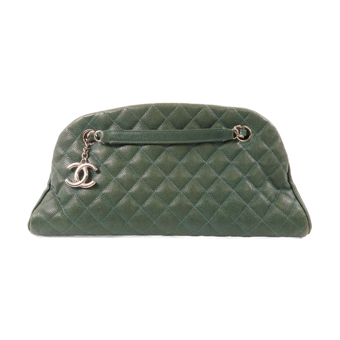 Chanel Green Cowhide Leather Chain Shoulder Silver Chain Shoulder Back Bag Calfskin (cowhide)