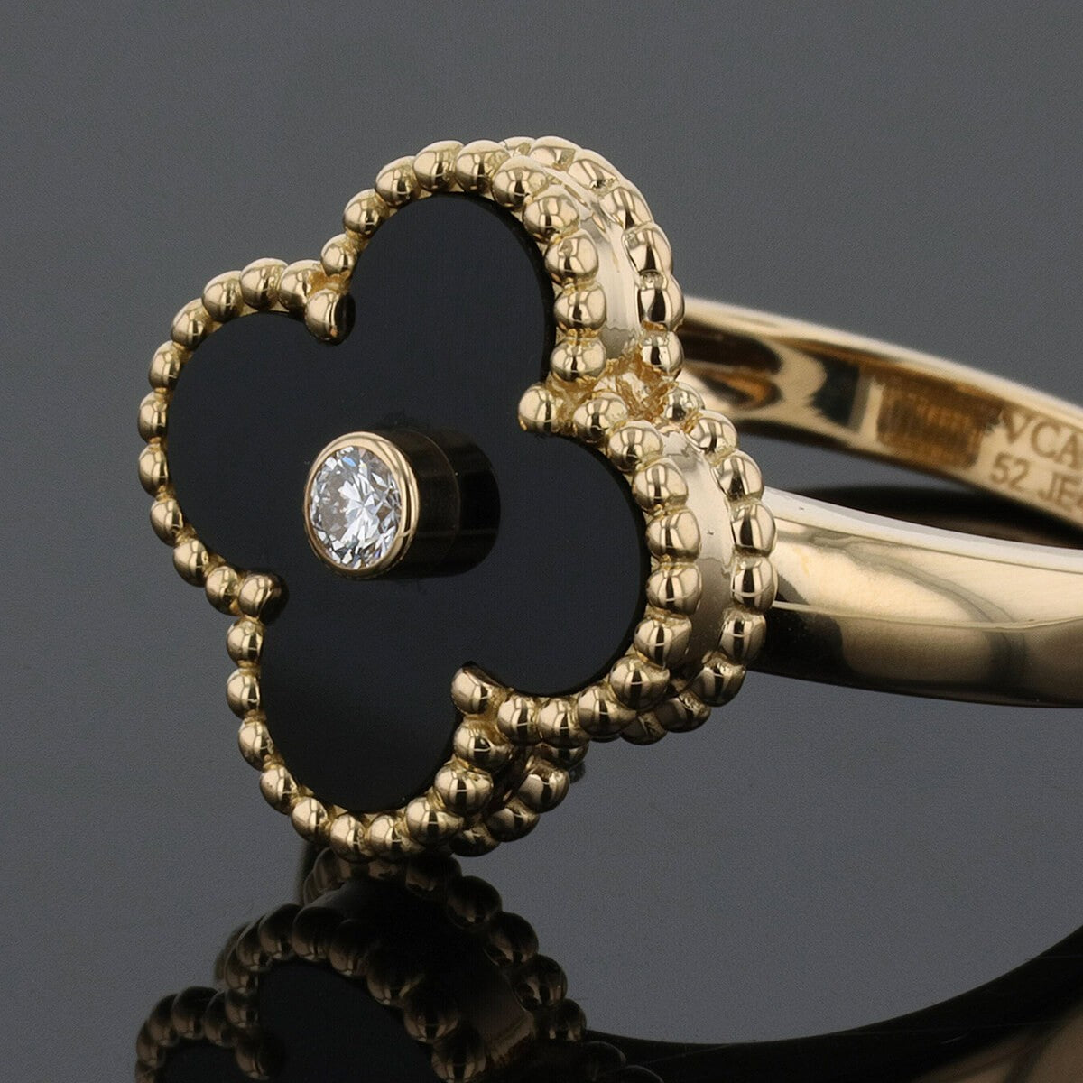 Van Cleef &amp; Arpels Alhambra onyx, diamond and gold ring