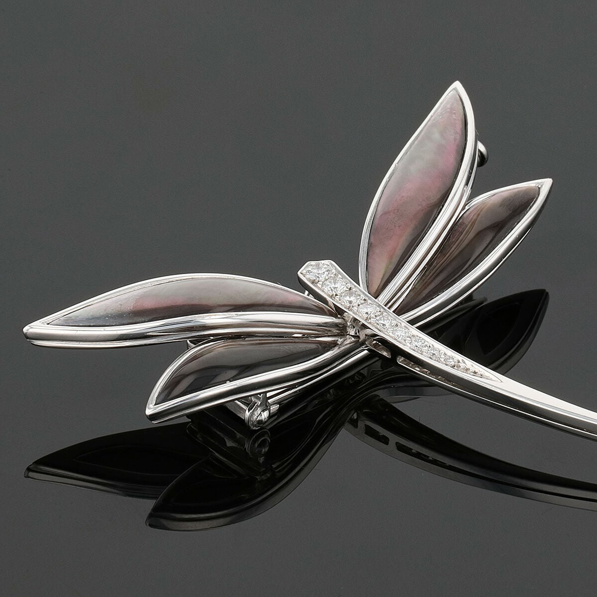 Van Cleef &amp; Arpels Libellule mother-of-pearl, diamonds and gold brooch