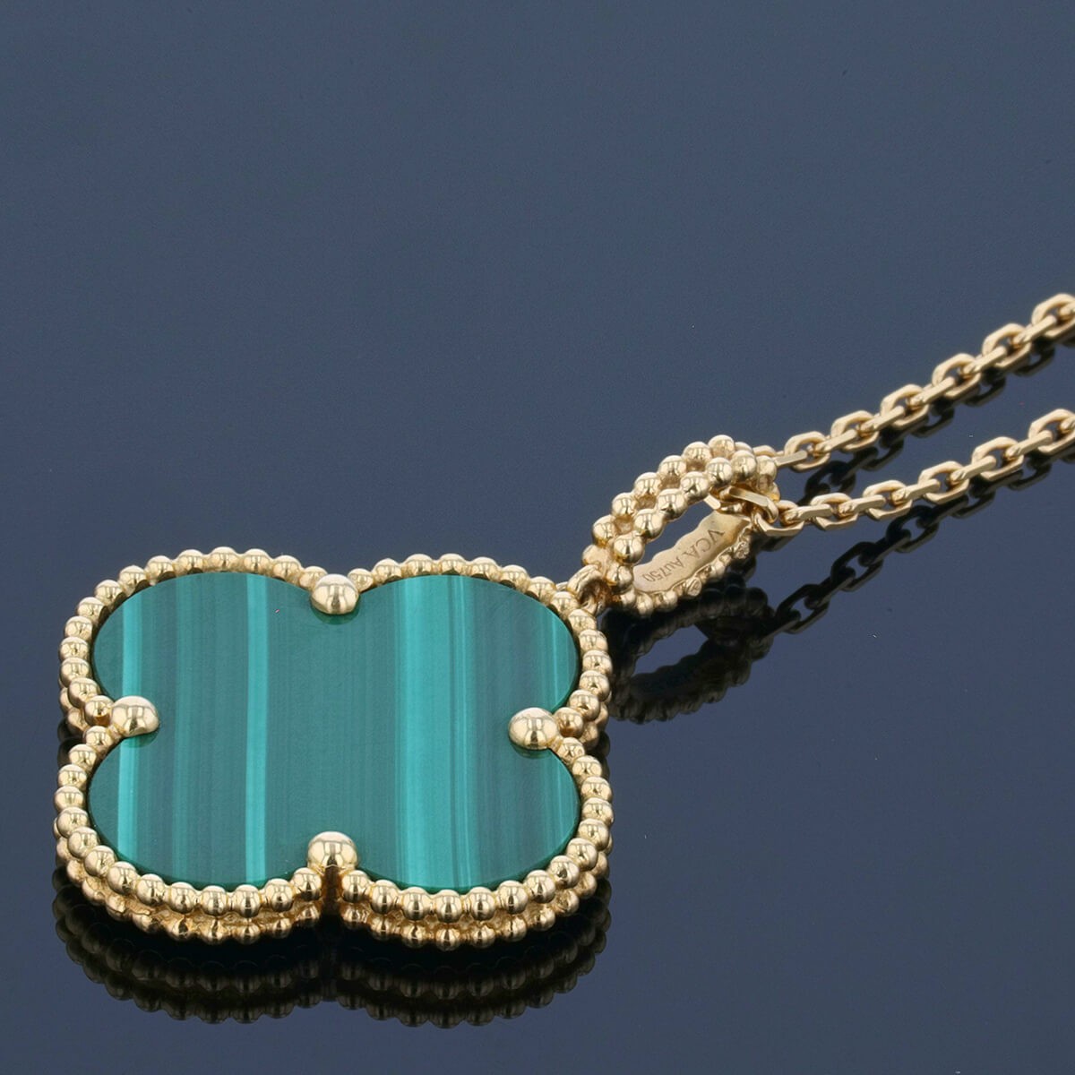 Van Cleef &amp; Arpels Magic Alhambra malachite and gold necklace