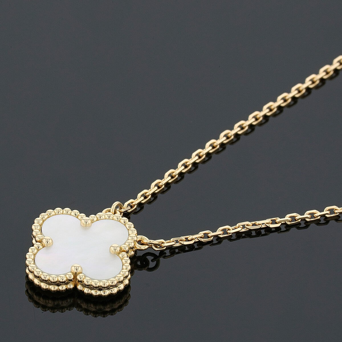 Van Cleef &amp; Arpels Vintage Alhambra mother-of-pearl and gold necklace