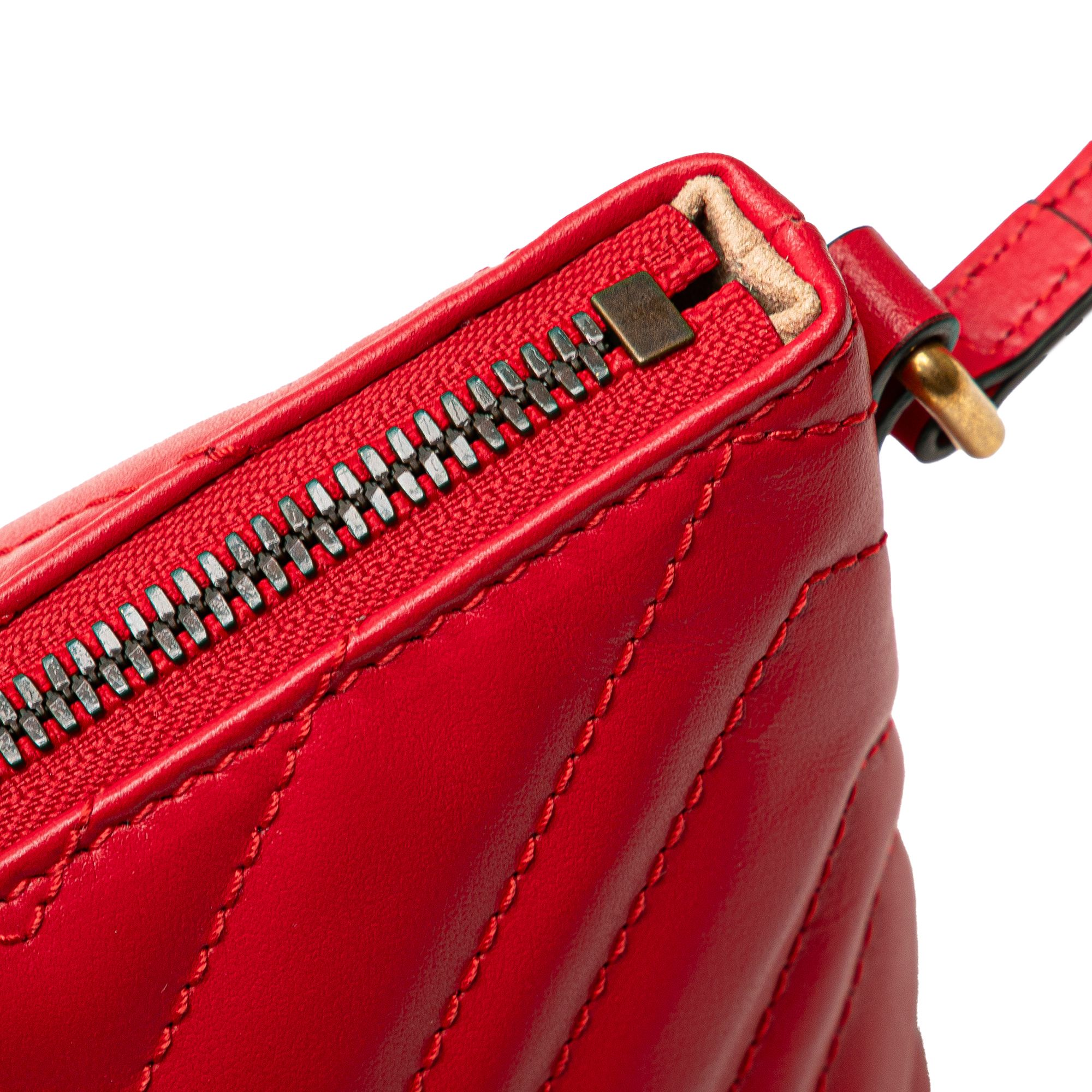 Gucci GG Marmont Matelasse Leather Shoulder Bag Red