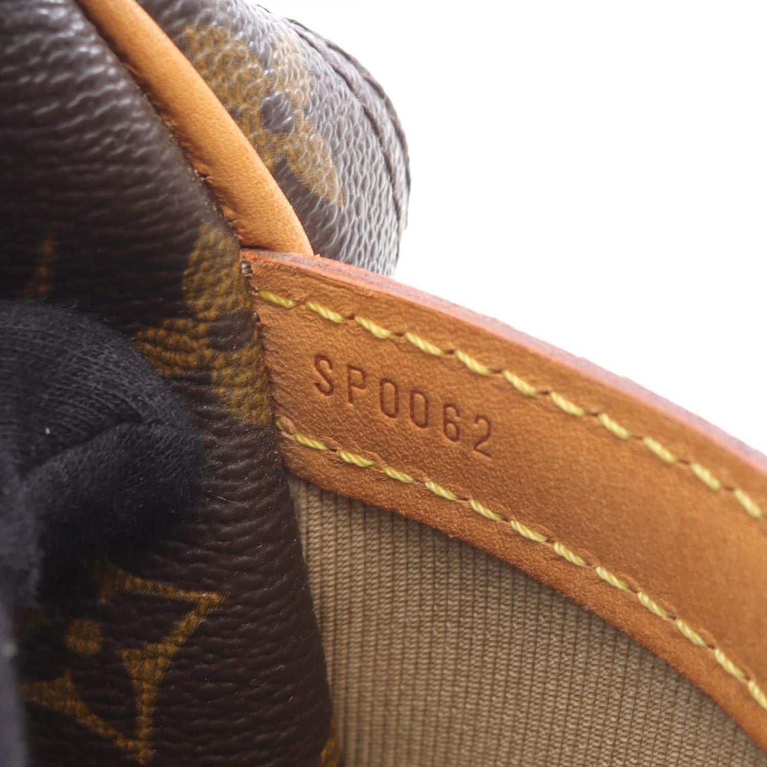 Louis Vuitton Reporter GM, Monogram