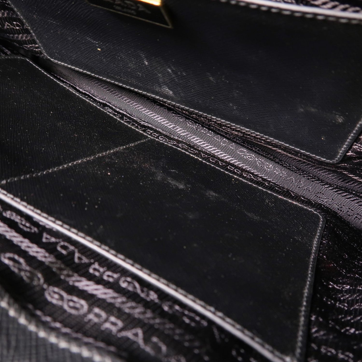 Prada Galleria, Saffiano