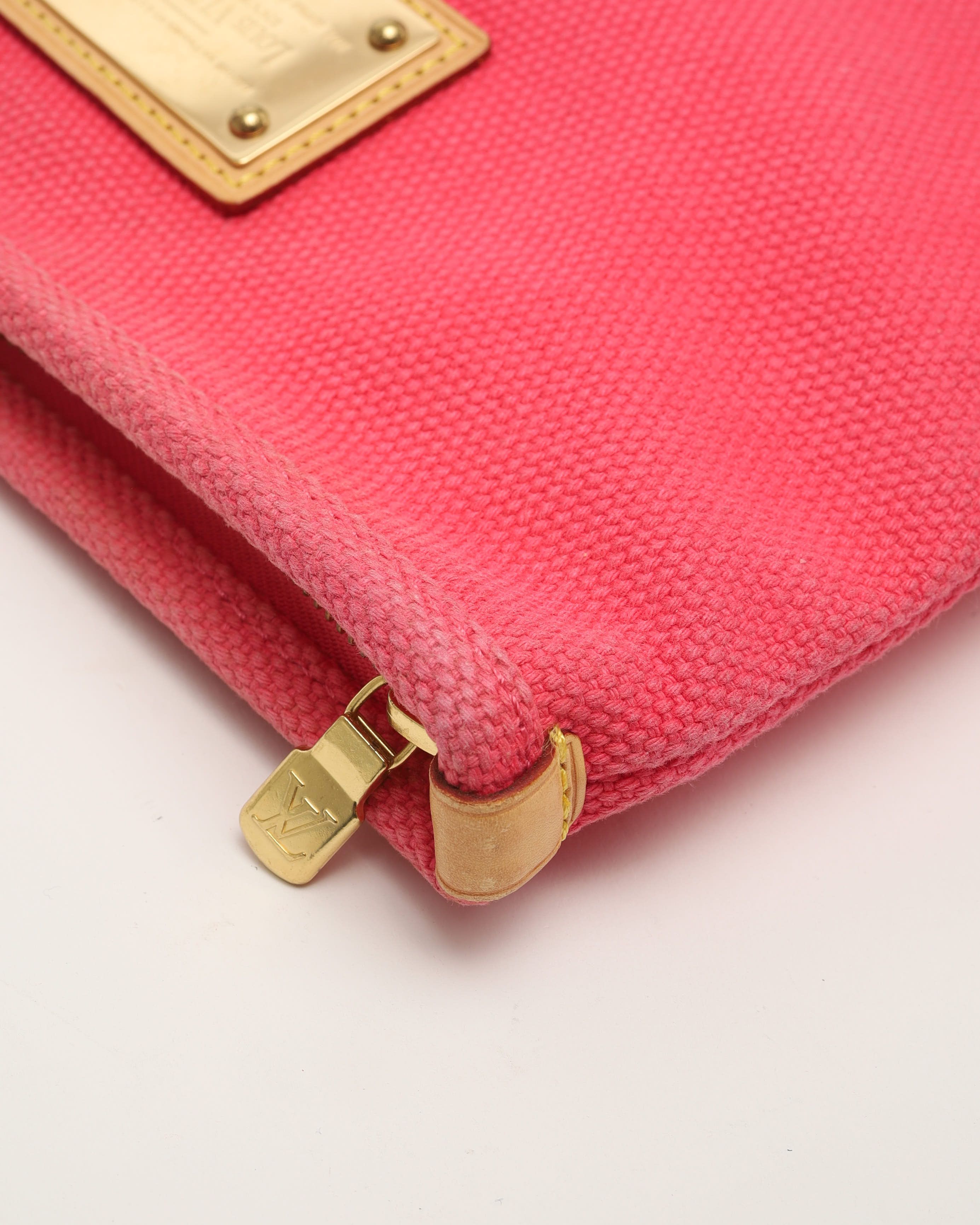 Louis Vuitton Antigua Pochette GM