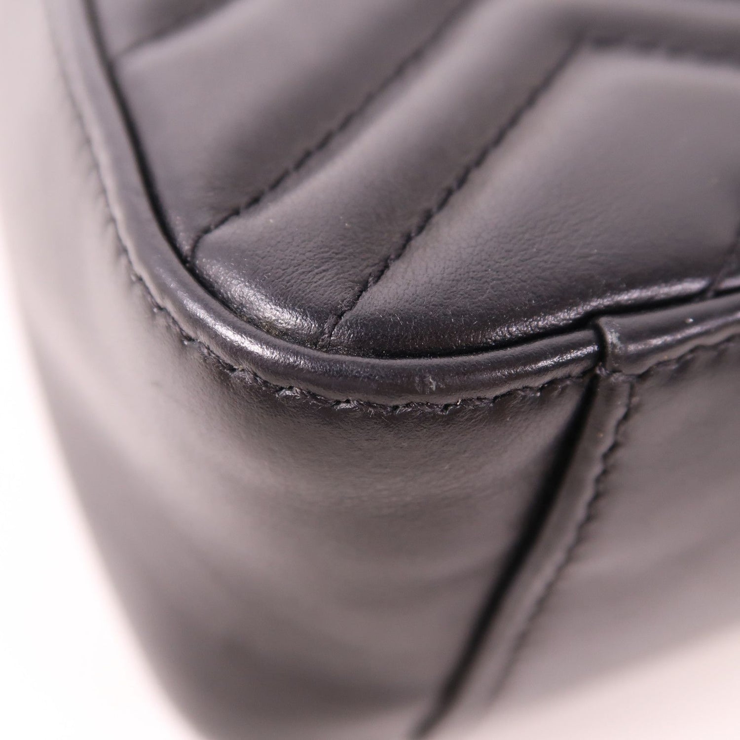 Gucci Sheepskin Leather Gg Marmont Hand-turned Shoulder And Back Bag 2way Shoulder Bag Black Lambskin (sheep Leat