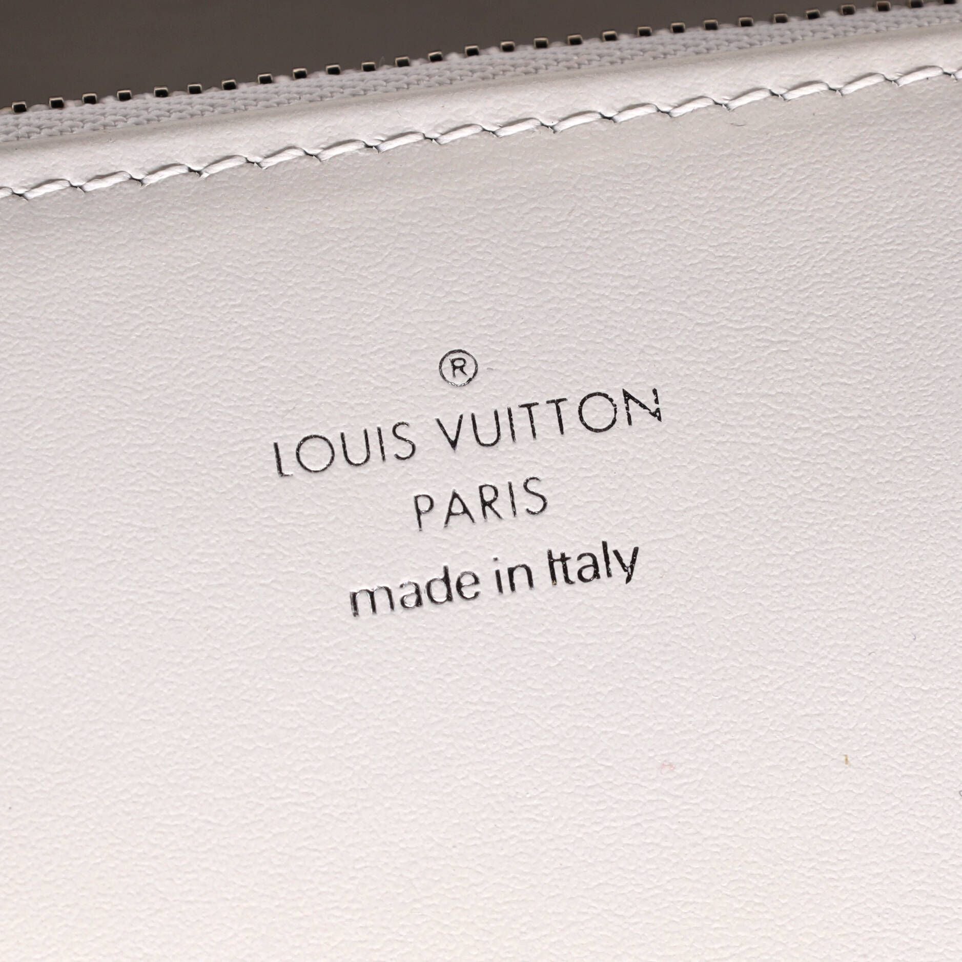 Louis Vuitton Swing Handbag Leather