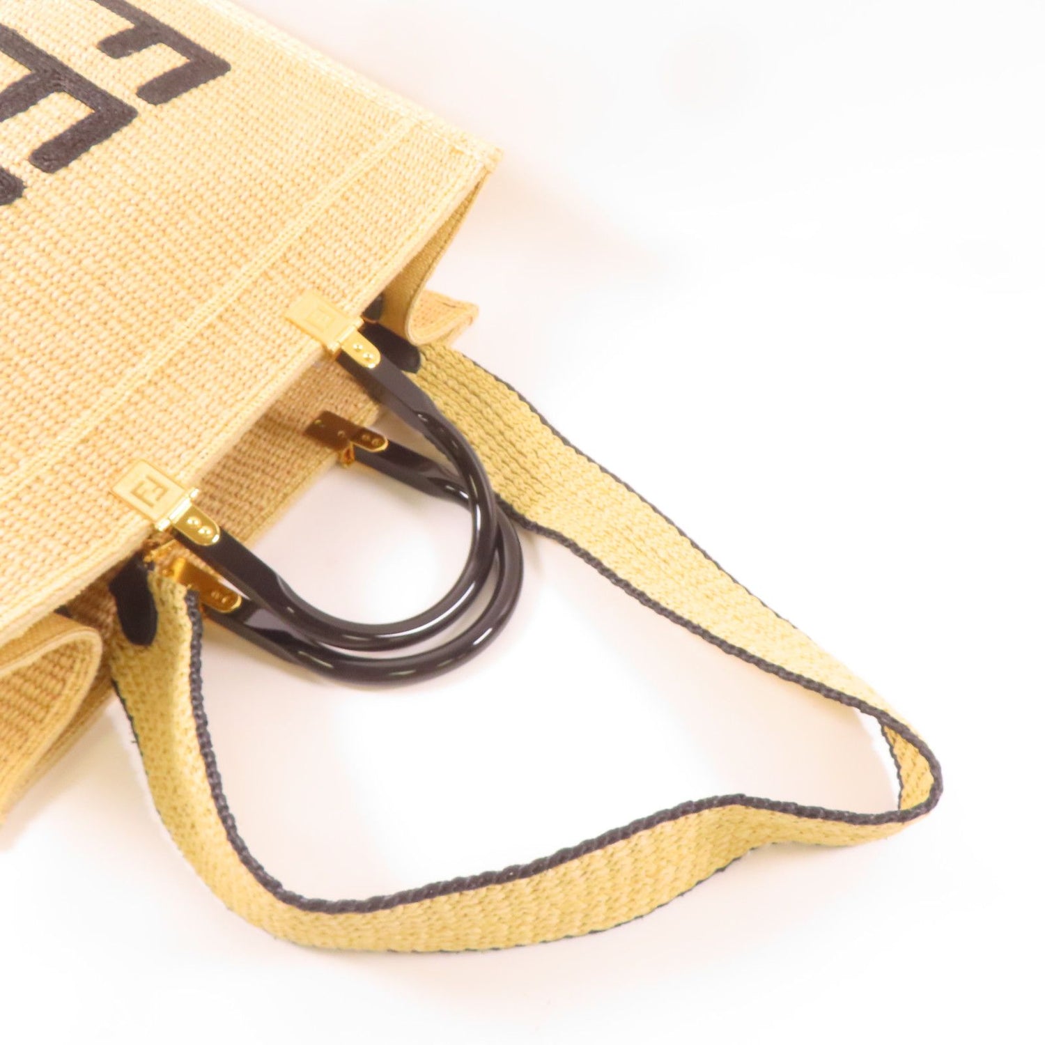 Fendi Woven Straw Sunshine Medium Tote Hand-sewn Shoulder Bag Light Brown 2way Shoulder Bag Beige Other Woven St
