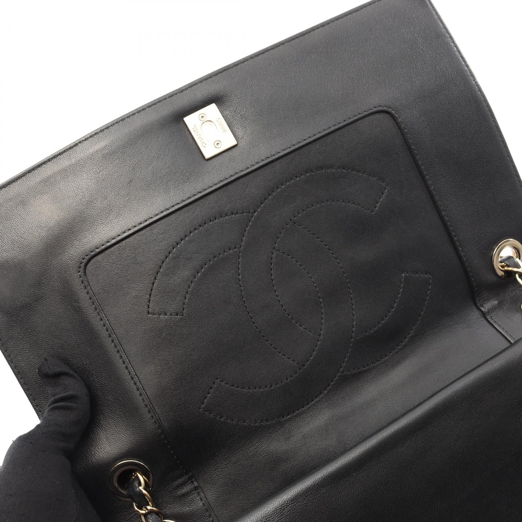 Chanel Black V Stitch Shoulder Bag Lambskin (sheep Leather)