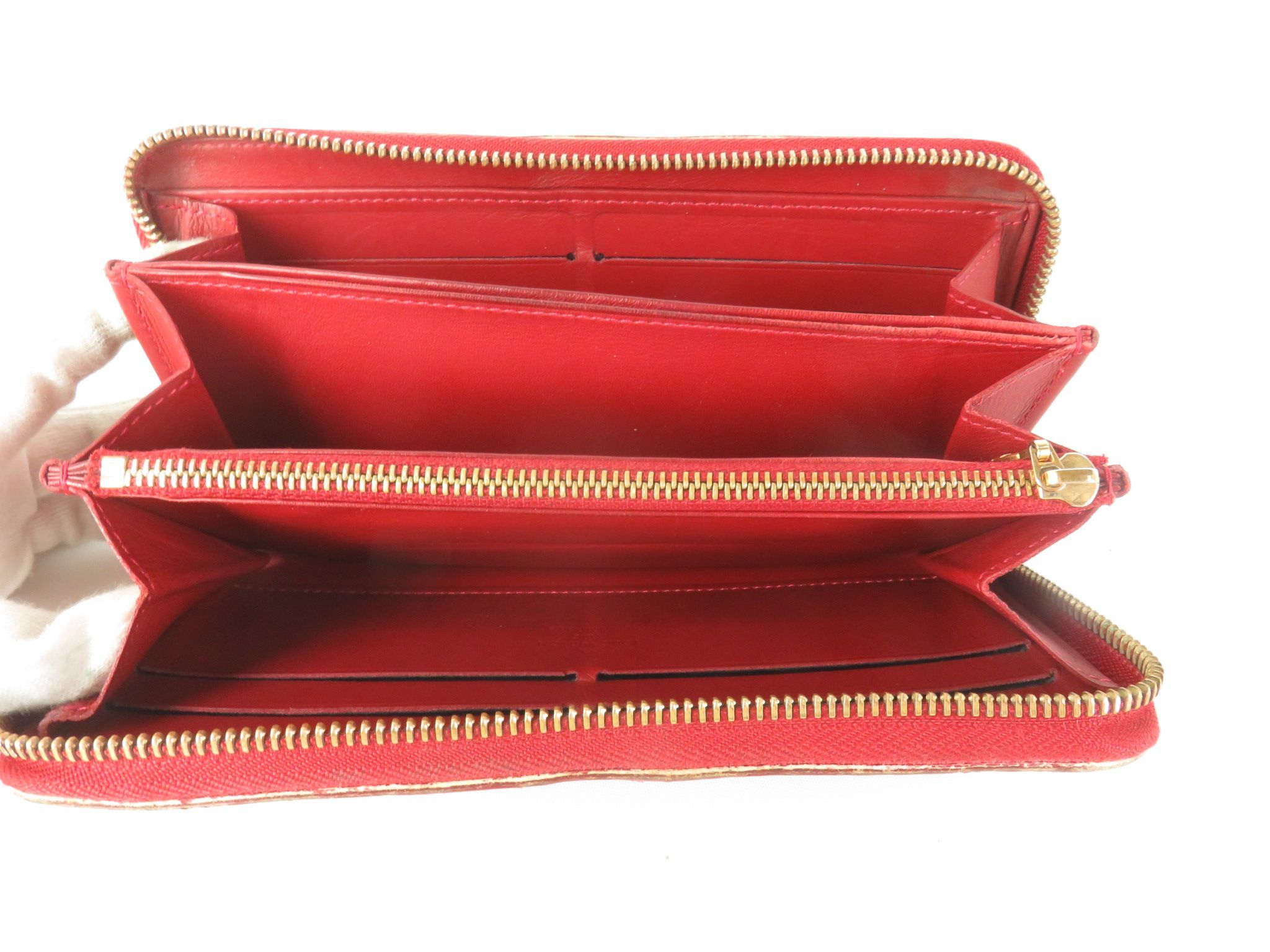 Louis Vuitton Zippy Wallet, Monogram Vernis Rayures