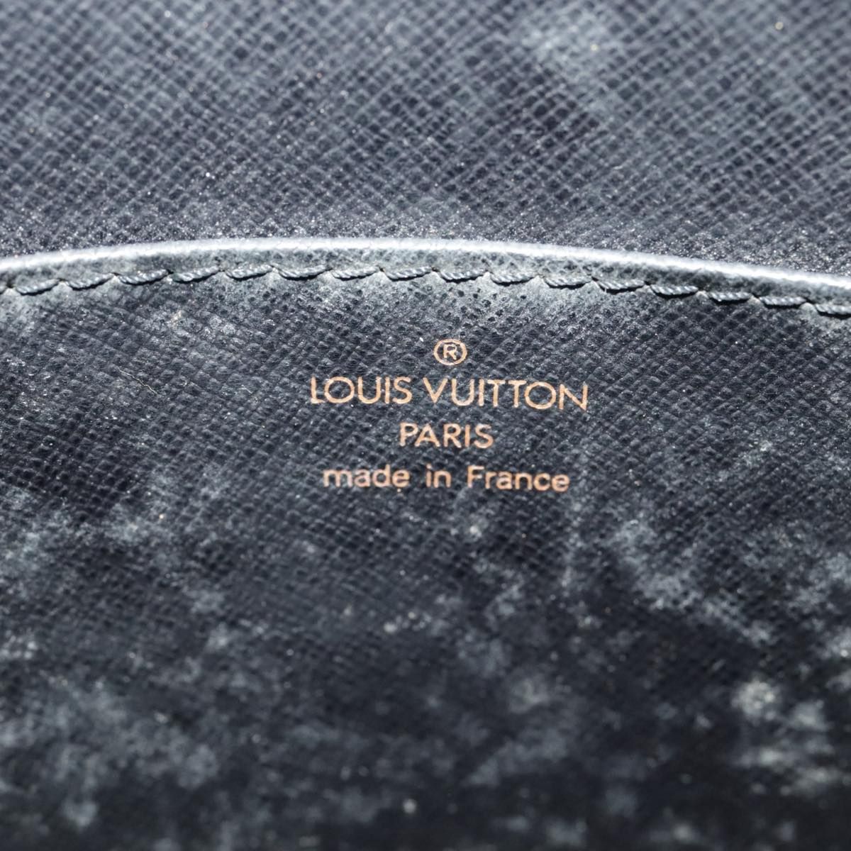Louis Vuitton Epi Pochette Homme Clutch Bag Black Noir M 52522 Lv Auth