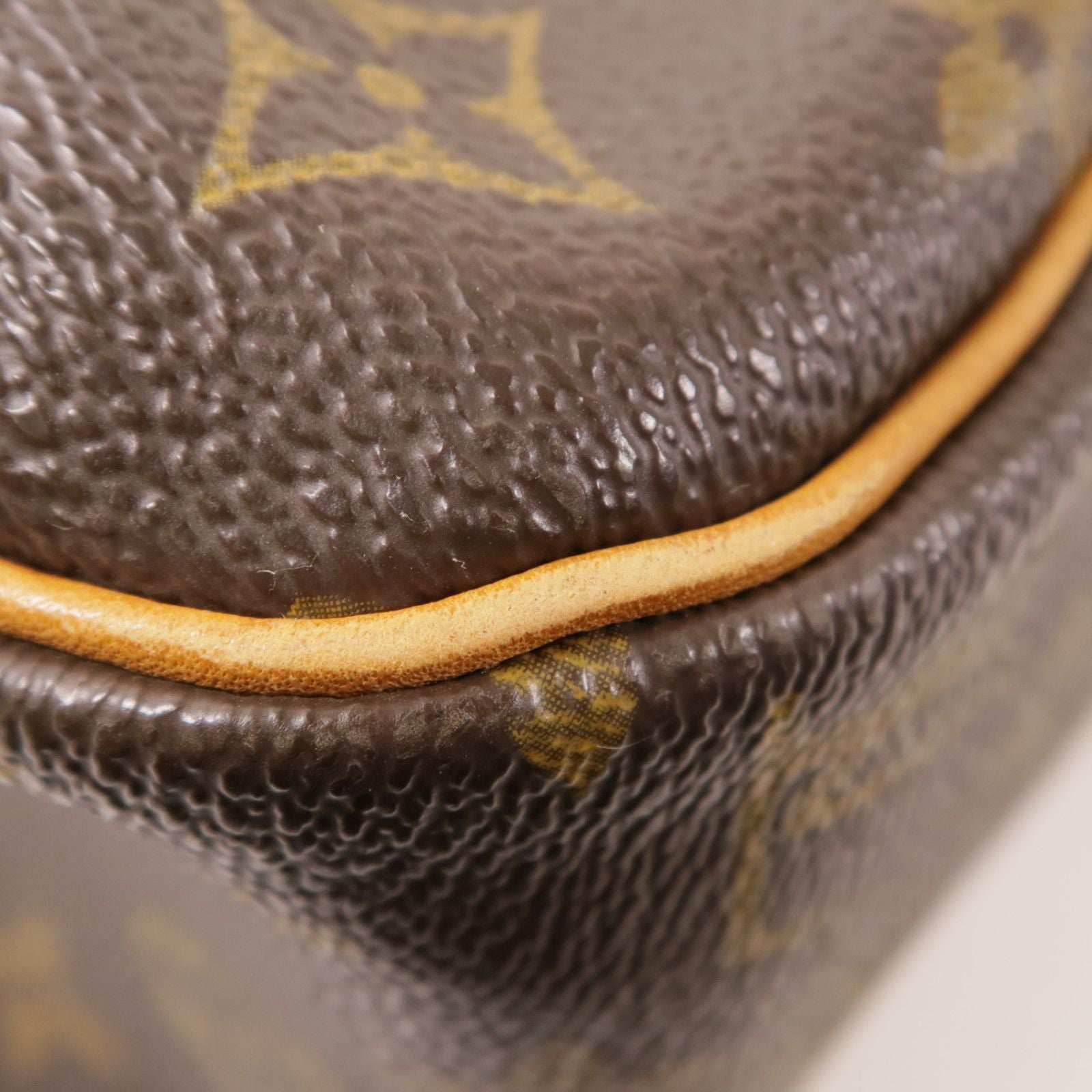 Louis Vuitton Monogram Cite Gm Gold Shoulder Bag Brown Shoulder Bag M 51181