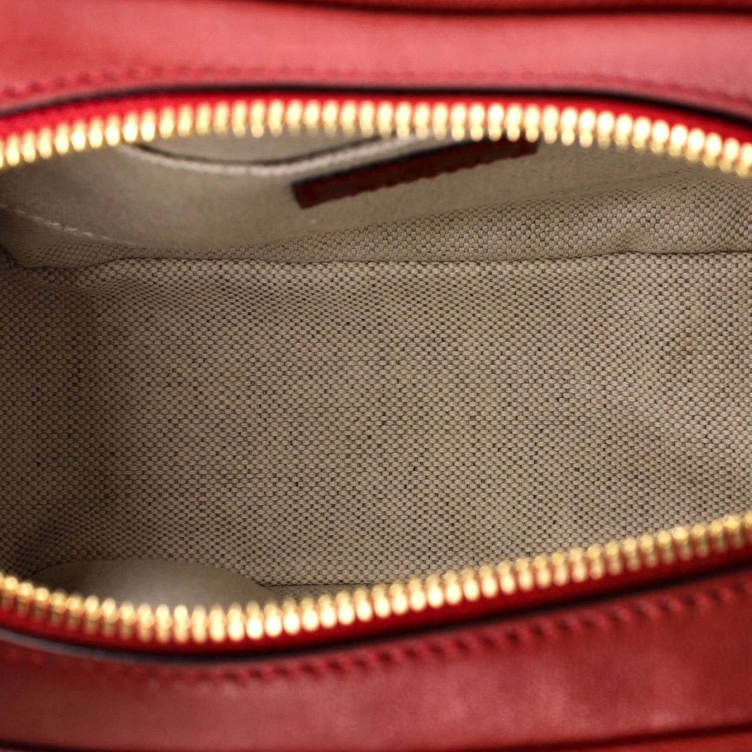 Gucci Blondie Nm Camera Shoulder Bag Diagonal Quilted Leather Small