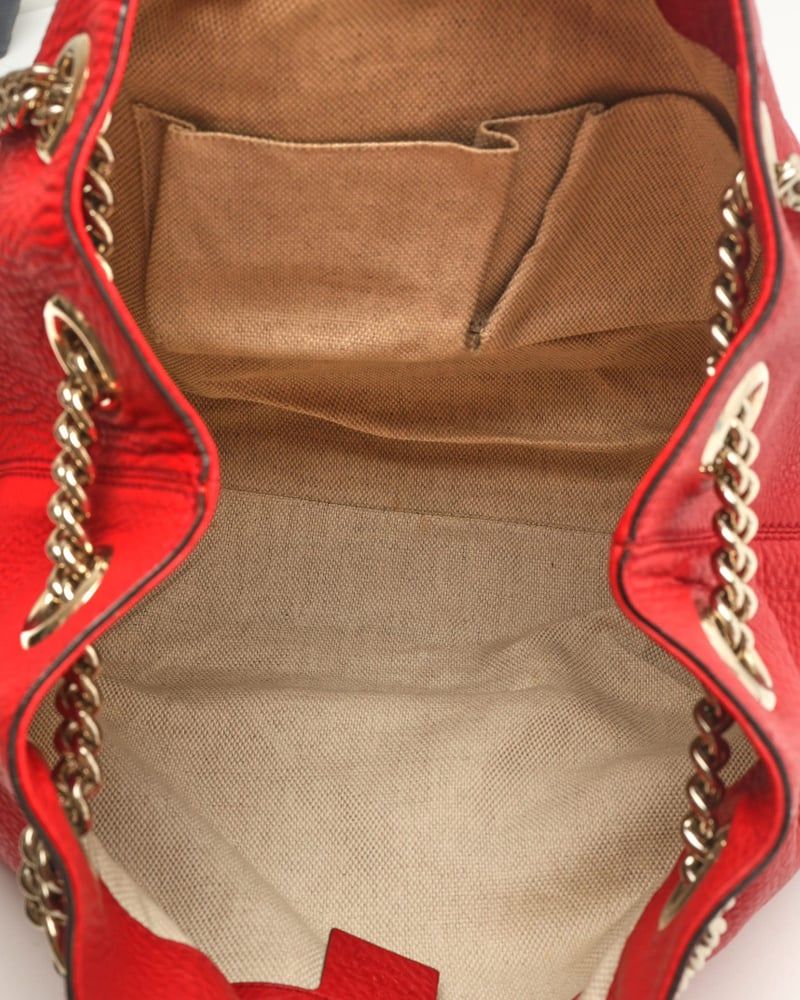 Gucci Medium Soho Chain Tote Bag