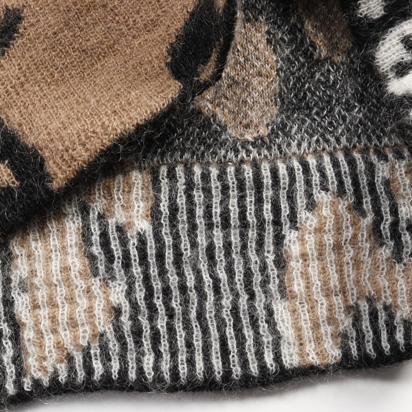 Chanel Brown Black White Coco Mark Knit Cashmere Moheya P 75361k 10782