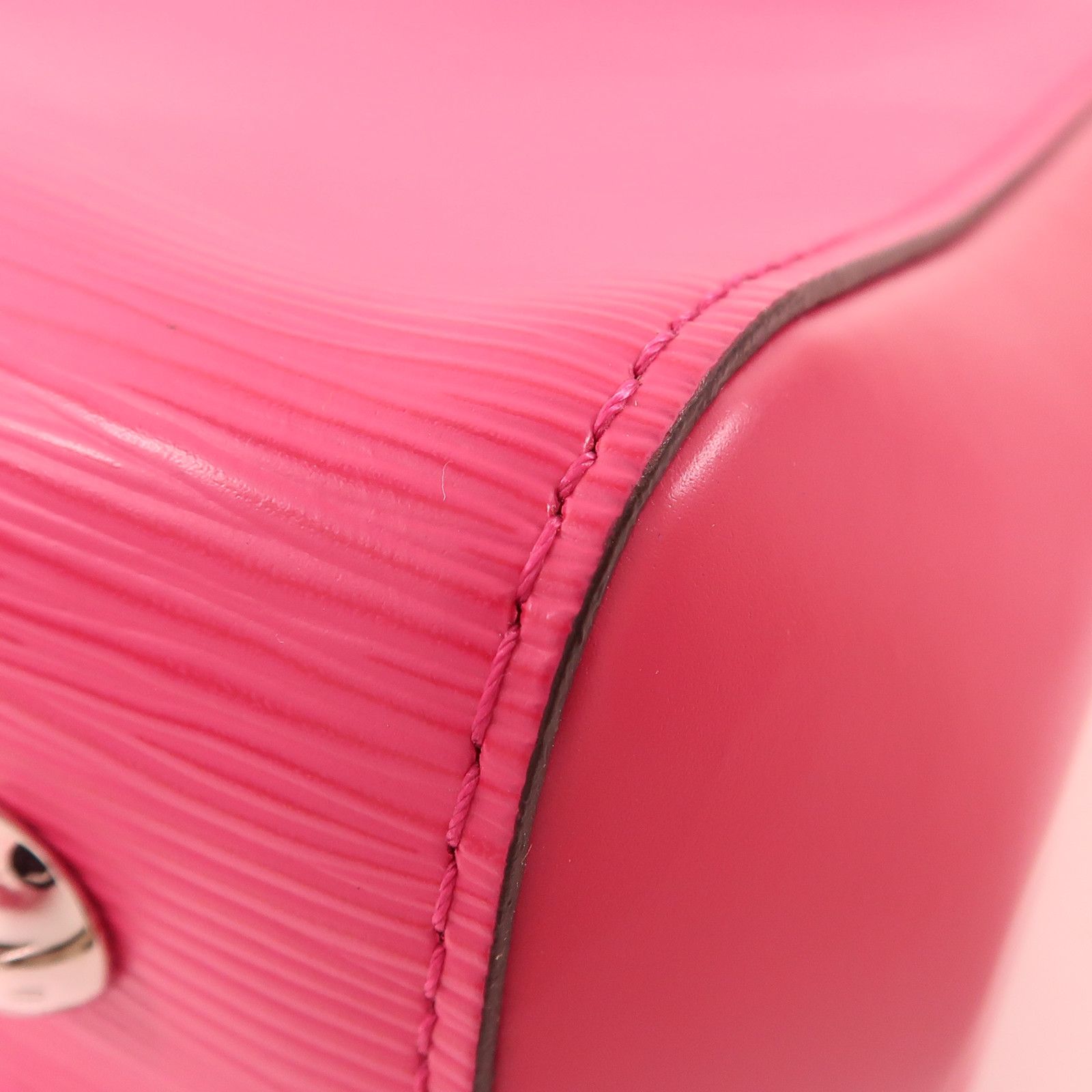 Louis Vuitton Epi Cluny Bb Ginko Hand-hound Shoulder Bag Pink 2way Shoulder Bag M 42051